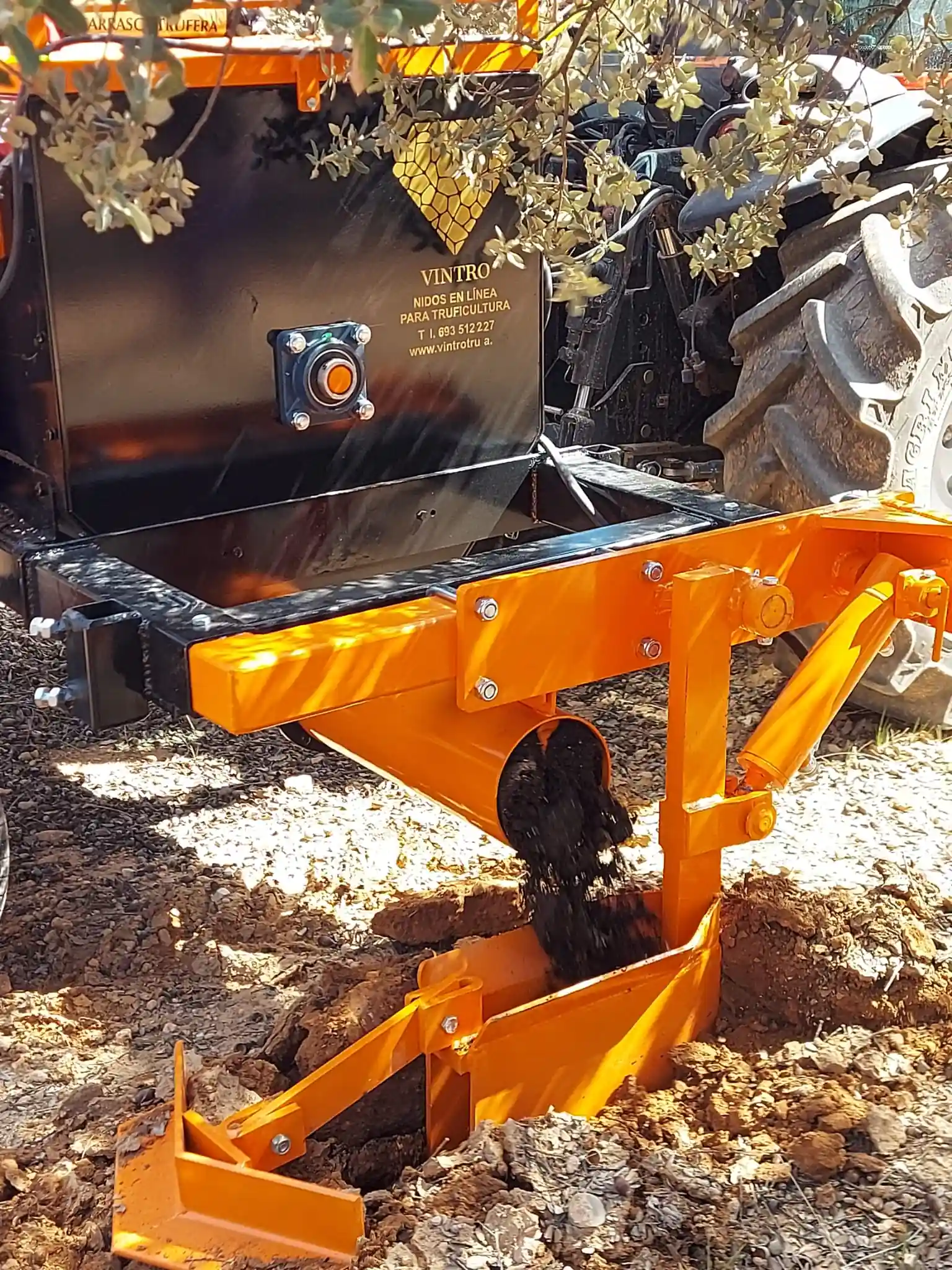 Máquina sembradora de esporas de trufa 5