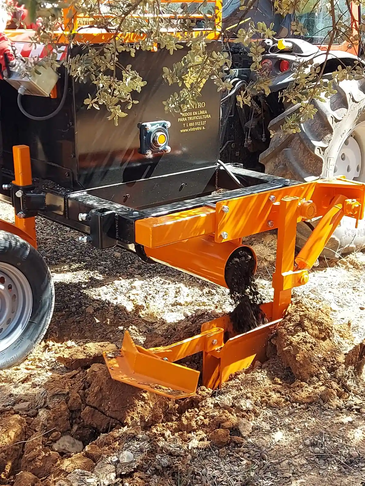 Máquina sembradora de esporas de trufa 6